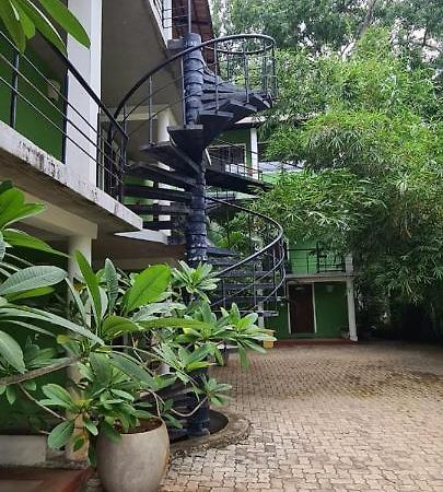 Le Tamarin Guest House Auroville Dış mekan fotoğraf