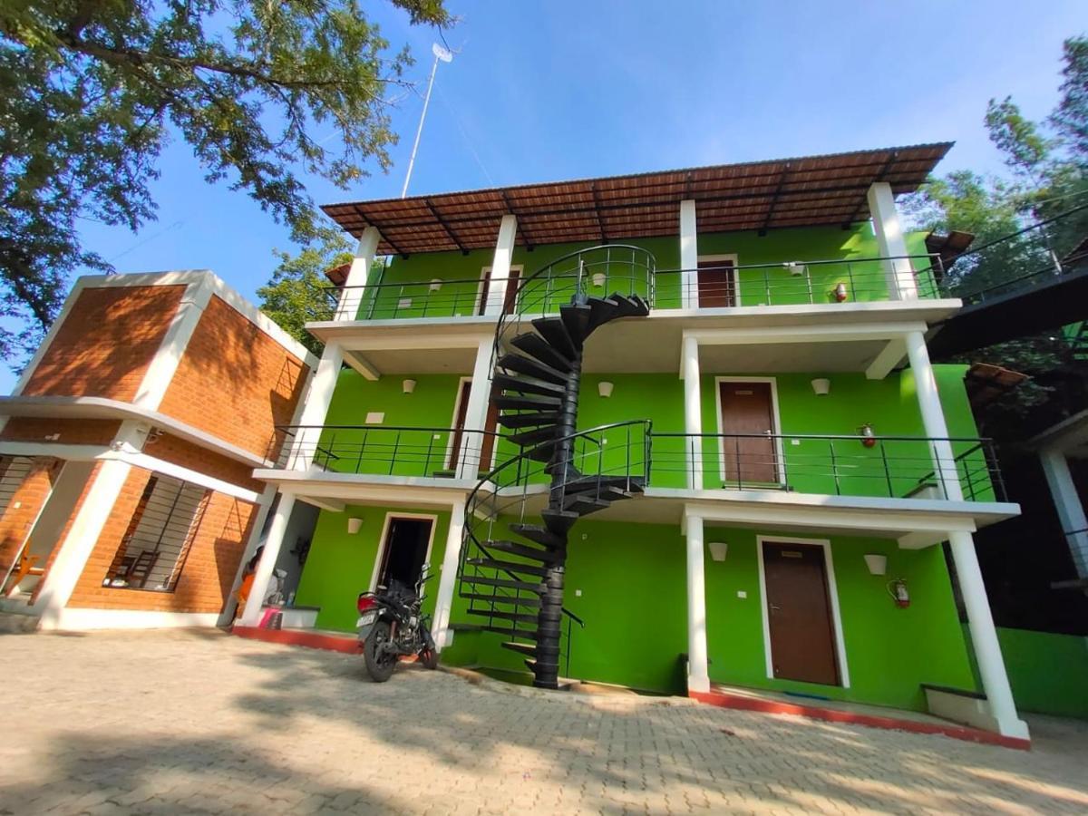 Le Tamarin Guest House Auroville Dış mekan fotoğraf